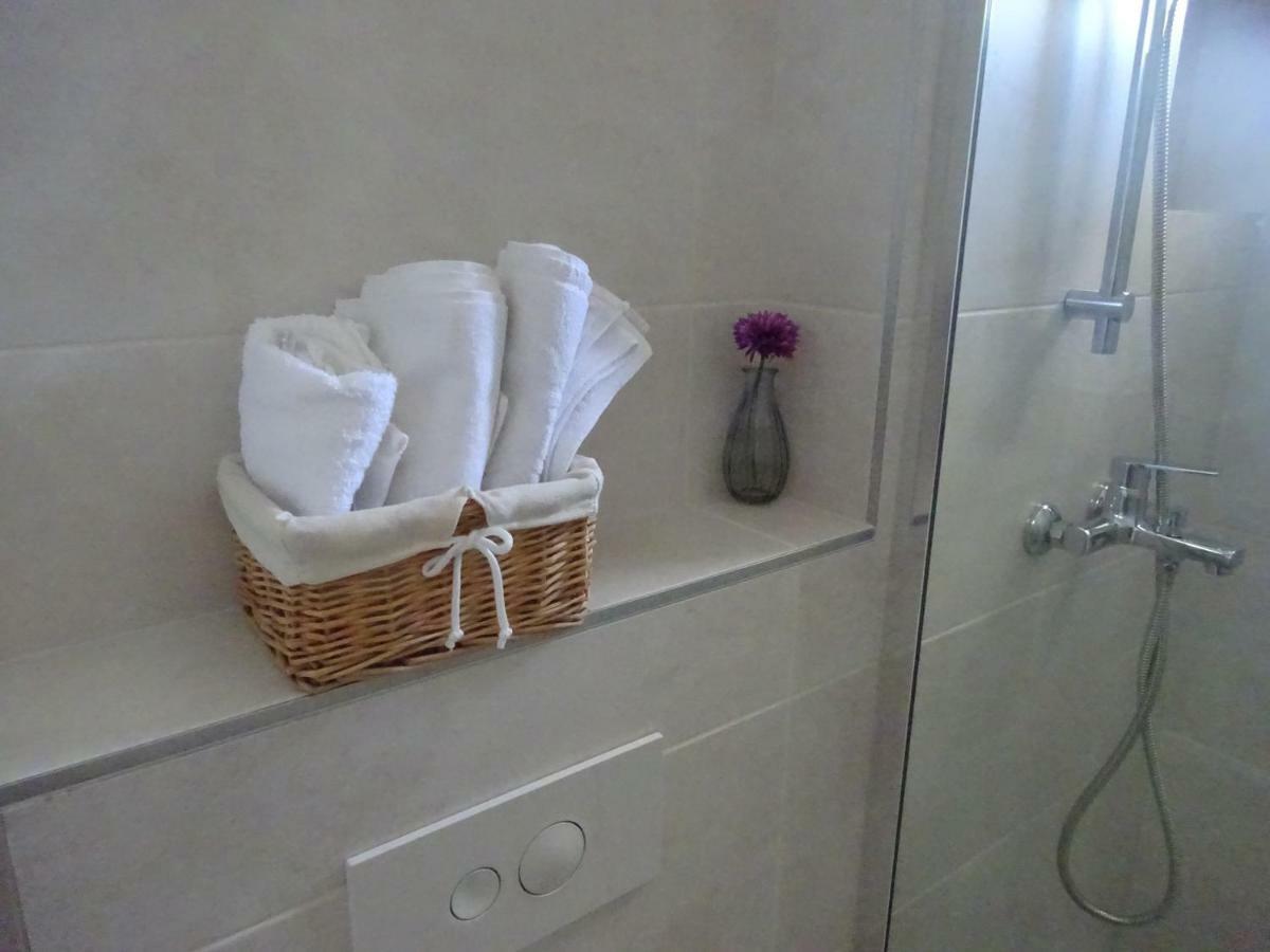 Apartment Duce Omiš Kültér fotó
