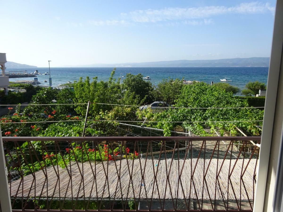Apartment Duce Omiš Kültér fotó