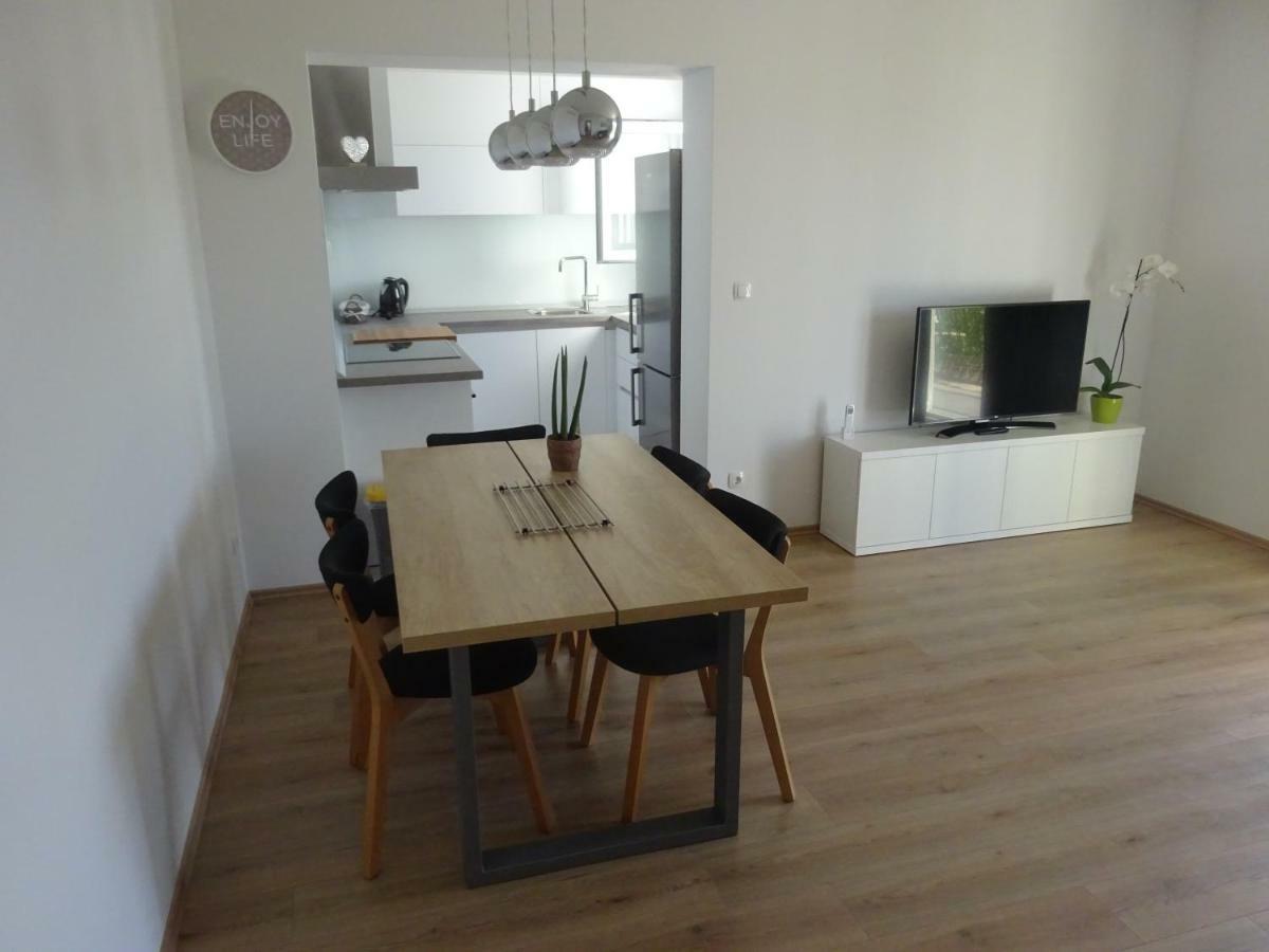 Apartment Duce Omiš Kültér fotó